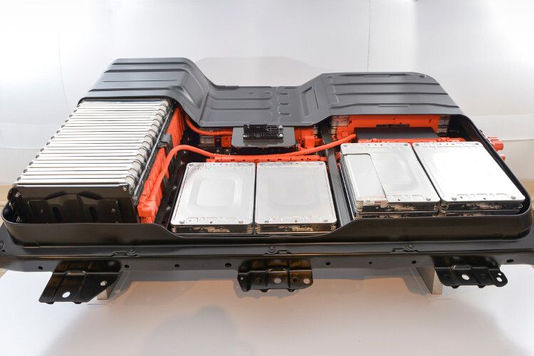 Nur drei dieser Antriebsakkus haben bisher versagt – von 165.000. (Foto: Nissan)