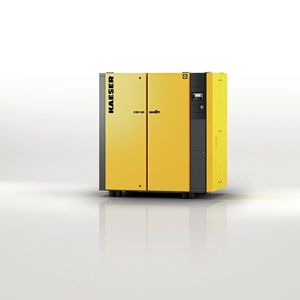Schraubenkompressoren sind das zuverlässige Rückgrat der industriellen Drucklufterzeugung. Die innovative CSD/CSDX-Baureihe von Kaeser Kompressoren mit zahlreichen Features produziert diese noch effizienter, zuverlässiger und energiekostensparender als je zuvor.(Bild:  Kaeser)