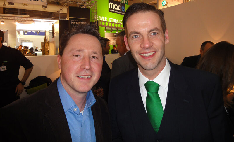 Stefan Schmitt (Tarox, l.) und Sebastian Thodam (APC)		 (IT-BUSINESS)