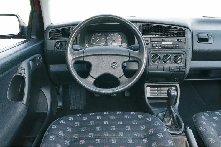 Insgesamt produzierte Volkswagen 4,8 Millionen Einheiten des Golf III. (Volkswagen)