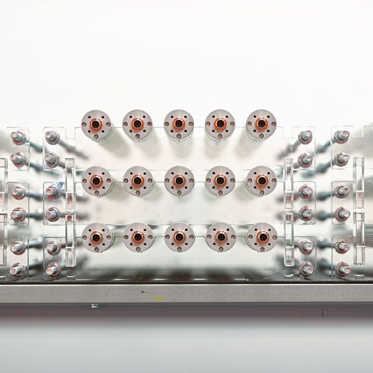 LED Maschinenleuchten in der Qualitätskontrolle. LED Maschinenleuchten in der Qualitätskontrolle.