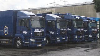 Startbereit: Blick auf einige Lkw der neuen Auslieferflotte von Getränke Lebiger, Köln. Bild: Irrgang/Still (Archiv: Vogel Business Media)