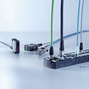The overall IO-Link package matters. When the interaction of sensors, powerful masters, and a manufacturer-independent configuration tool works, significantly enhanced machine performance is possible.(Image: Baumer)