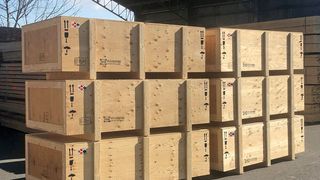 In Kisten von Unternehmen, die mit dem HPE-Certified-Custom-Packaging-Zertifikat unterwegs sind, lassen sich Industriegüter besonders zuverlässig und schonend in alle Welt exportieren. (Bild: HPE)