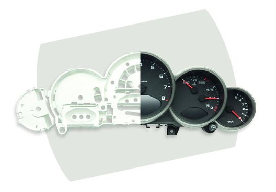 Kunststoffe mit Rezyklatanteil können auch im Fahrzeuginnenraum realisiert werden.(Bild:  Mocom)