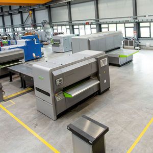 Das neue Richt-und Entgratcenter der Kohler Maschinenbau bietet alles was moderne Richttechnik und Kantenbearbeitung zu bieten hat – für Kaufinteressenten und vor allem für Kunden die Kohler mit dem Teilerichten beauftragen.