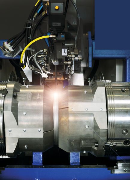 Gasdruckbehälter: Anlagentechnologie für 2-teilige Behälter für hohe Druckanforderungen. (Bild: Weil Engineering)