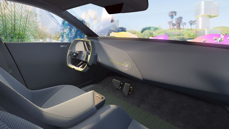 Die BMW-Studie projiziert Informationen in die Windschutzscheibe.(Bild:  BMW)