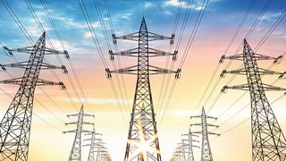 Energieintensive Unternehmen sollen durch einen gedeckelten Industriestrompreis weiterhin wettbewerbsfähig bleiben.  (Bild: peterschreiber.media - stock.adobe.com)