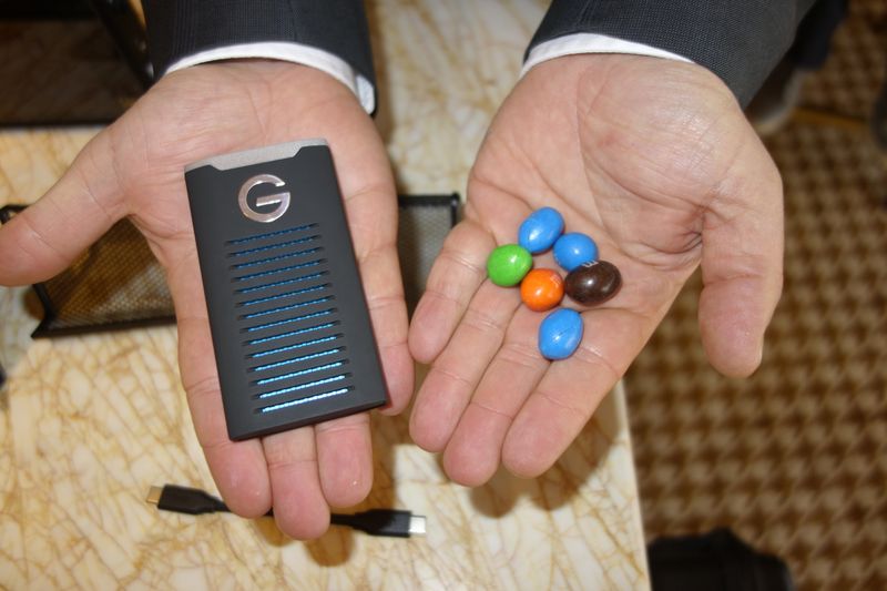 Die 2 TB Externe SSD mit einer Übertragungsgeschwindigkeit bis 560 MBs. (Bild: IT-BUSINESS)