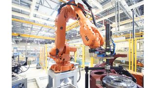 Die Studie zeigt, dass der Einsatz von Robotern im Maschinenbau bis 2014 ansteigen wird. (Bild: ABB)