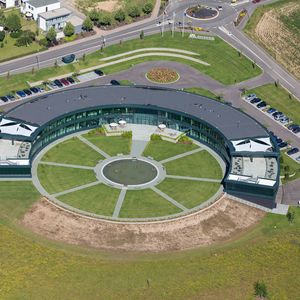 Das Münzing Technologie- und Verwaltungszentrum in Abstatt (Baden-Württemberg)