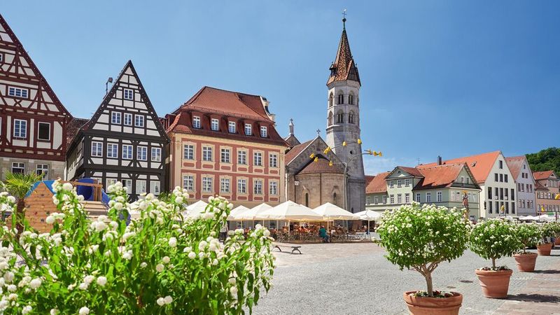 Der Marktplatz in Schwäbisch Gmünd, Baden-Württemberg.(Bild: ©  Manuel Schönfeld – stock.adobe.com)