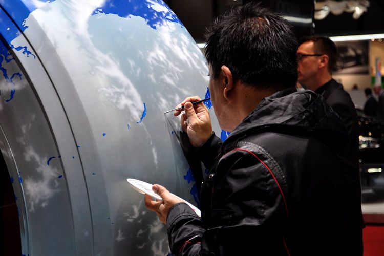 ...und hier und da nochmal Hand angelegt. (Foto: Wehner)