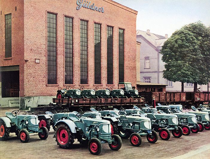 Keimzelle der Linde-Stapler: die Antriebs-
aggregate der Güldner-Ackerschlepper und -Traktoren. (Linde-MH)
