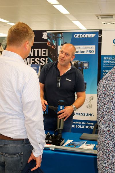 Das Konzept der Regionalmesse, das durch die regionale Nähe die Teilnahme für Interessierte erleichtert, wurde durch die Resonanz der norddeutschen Verbindungsexperten erneut erfolgreich bestätigt. (Bild: Alexander Stark)