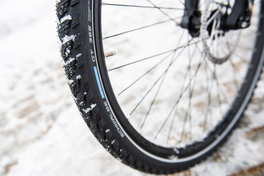 Allwetterreifen wie der Marathon 365 haben die notwendige „ECE-R75“-Zulassung für den Einsatz an Elektrofahrrädern bis 50 km/h und können genutzt werden.(Bild:  www.pd-f.de / Luka Gorjup | Lux Fotowerk)