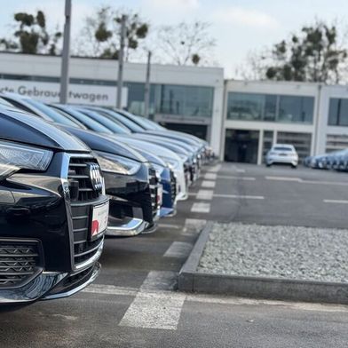 Einkaufs-, Absatzfinanzierung und Versicherungslösungen für Kunden und ihre Fahrzeuge (Symbolfoto): Der Landesverband Sachsen kooperiert mit der Bank 11. (Bild: Achter – VCG)