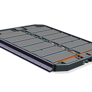 Profil-Verbund: Die extrudierten Profile für Träger und Seitenkästen sowie das Walzblech für den Boden zeichnen sich durch hohe Festigkeit aus.