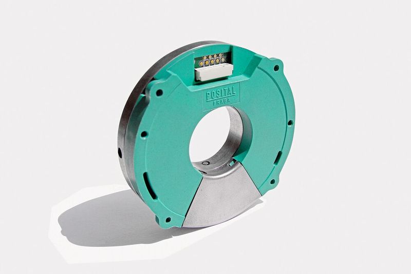 Das Hollow-Shaft-Kit ist nicht nur schlank, sondern bietet als Besonderheit energieautarke Multiturn-Fähigkeit. 