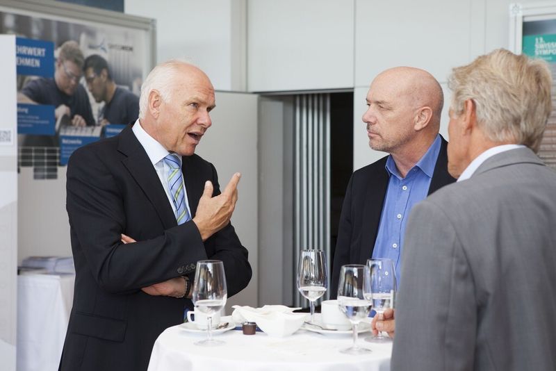 Das Swissmem Symposium bietet gute Gelegenheit sein Netzwerk zu pflegen und zu erweitern. (: Giulia Marthaler)