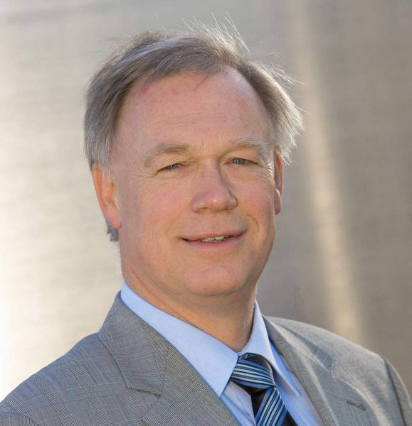 Dr.-Ing. Harald Wilms, Leiter Unternehmensentwicklung bei Zeppelin: „Die Kunden erwarten, dass der Zulieferer nicht nur Anlagen plant und liefert, sondern auch vor Ort im Rahmen von Turn-Key-Projekten montiert.“ (Archiv: Vogel Business Media)