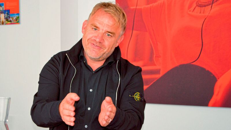 Für Alexander Buk, Leiter Vertrieb von Seat Deutschland, ist der Born die „most sexy version“ eines Kompakt-Fahrzeugs auf Basis des Modularen Elektro-Baukastens. (Bild: Grimm/»kfz-betrieb«)