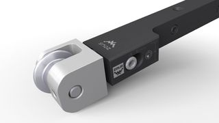 HIer ist die bewegliche Rolle im Zeus-GW530-Rollierwerkzeugsystem von Hommel + Keller implementiert. Eingesetzt werden kann es auf Lang- und Kurzdrehmaschinen, um Werkstücken bessere Eigenschaften zu verleihen. (Bild: Hommel + Keller)