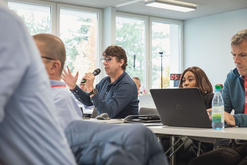 Das war das 5. Anwenderforum Relaistechnik im Oktober 2022 in Würzburg. (Bild: Stefan Bausewein)