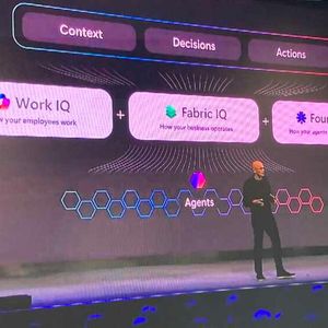 Microsofts Agentenplattform mit ihren drei Komponenten FoundryIQ, WorkIQ und FabricIQ (Bild: Rüdiger)