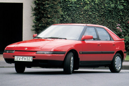 1989 kam der neue Mazda 323 auf den deutschen Markt. (Mazda)