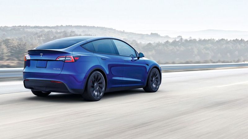 Speziell der Model Y war aber der Absatzverlierer des letzten Jahres. Die Zurückhaltung der Tesla-Kunden bekommt das Modell deutlich zu spüren. (Bild: Tesla)