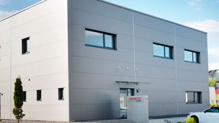 Die Gimatic Vertrieb GmbH hat im letzten Jahr das 500 m² große neue Firmengebäude bezogen, von dem aus nun auch der direkte Vertrieb in Österreich unterstützt wird. (Gimatic)