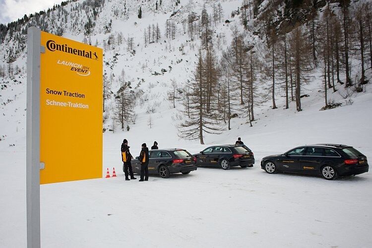 Auf einer Fahrvorführung in den österreichischen Alpen stellte Continental den neuen Wintercontact TS 850 P vor. (Foto: Continental)