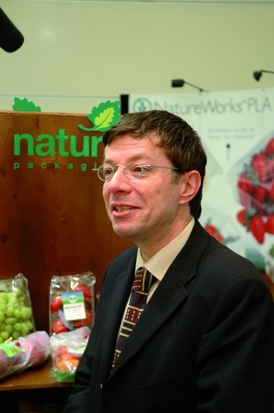 Harald Kaeb, Vorstandsvorsitzender von European Bioplastics, Berlin: „Wir können nicht sofort 1000 neue Anwendungen entwickeln. Aber wir können stark in den Anwendungen wachsen.“  Bild: European Bioplastics (Archiv: Vogel Business Media)