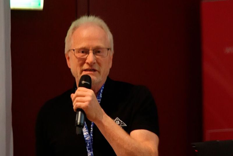 Das Stichwort Nutzenstifter ist für Klink und sein Team von großer Bedeutung. Es verkörpert einerseits die Mission der µ-Tec GmbH als Unternehmen. Andererseits ist es aber auch die treibende Kraft hinter der Motivation jedes einzelnen Mitarbeiters. (Bild: Maschinenmarkt/rw)