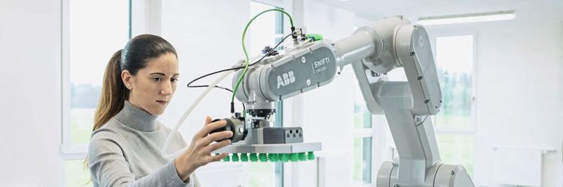 Als industrieller Cobot schliesst SWIFTI CRB 1300 von ABB die Lücke zwischen kollaborativen und Industrierobotern. Als industrieller Cobot schliesst SWIFTI CRB 1300 von ABB die Lücke zwischen kollaborativen und Industrierobotern.