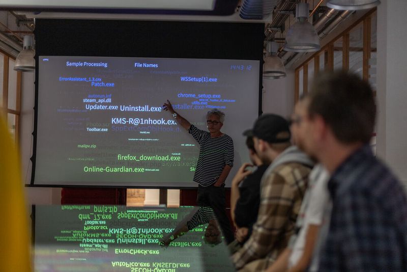 Vortrag von Michael Winterberg (G Data) in den G Data Security Labs. (Bild: G Data CyberDefense)