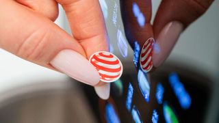 Bereits seit 1955 tritt jährlich eine Jury zusammen, um Produkte nach ihrem Design zu bewerten. Seit den 1990er-Jahren ist der Preis als Red Dot Design Award bekannt.  (Bild: Red Dot)