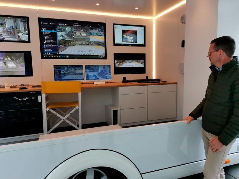 Der Van ist ausgestattet mit den Produkten der Sicherheitstechnik von Axis. (Vogel IT-Medien GmbH)