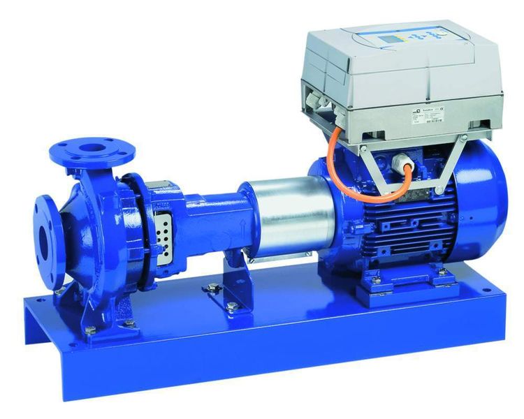 In Kombination mit dem bis zu 45 kW lieferbaren Drehzahlregelsystem PumpDrive arbeiten die Pumpen der Eta-Baureihen von KSB noch effizienter und passen sich optimal an die Prozessbedingungen an. Bild: KSB (Archiv: Vogel Business Media)