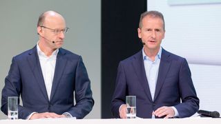 Präsentierten am Donnerstag gute Quartalszahlen: Volkswagen-CEO Herbert Diess (re.) und Finanzvorstand Arno Antlitz (li.). (Bild: Volkswagen)