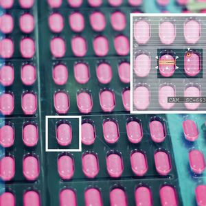 Die Bildverarbeitung hat sich in vielen Branchen, auch in der Pharmaindustrie, als leistungsfähige Technologie zur optischen Qualitätsprüfung etabliert.
