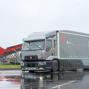 Renault Trucks hat mit seinem „Urban Lab 2“ genannten Forschungs-Lkw einen Minderverbrauch von 12,8 Prozent erreicht – verglichen mit einem Serienfahrzeug.