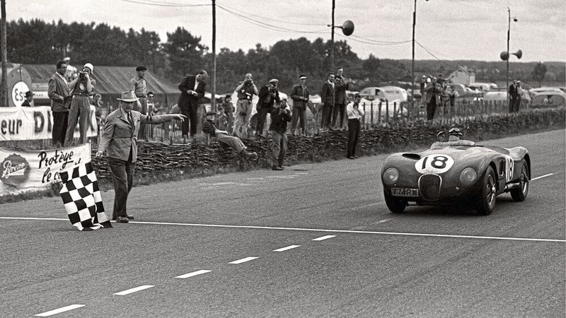 Der C-Type (C = Competition) basiert auf dem XK 120. Er war 1951 für den Rennbetrieb um den verbesserten Motor des XK 120 herum entwickelt worden. (Bild: JLR)