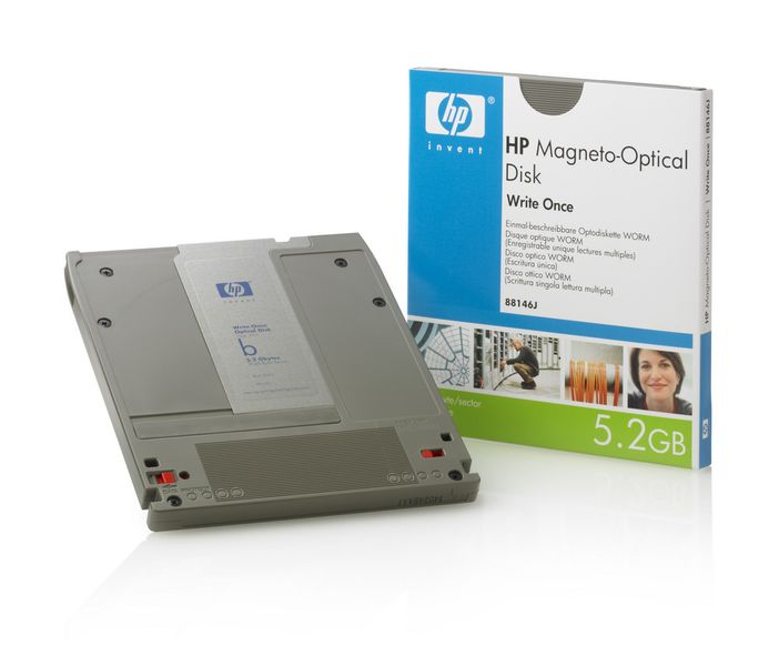 Ein Magnetooptisches 5,2 GByte WORM Medium von Hewlett-Packard. (Archiv: Vogel Business Media)