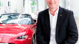 Gerd Meyer, Servicedirektor von Mazda Deutschland, will in die neuen Serviceverträge leistungsorientierte Kriterien einbinden. (Mazda)