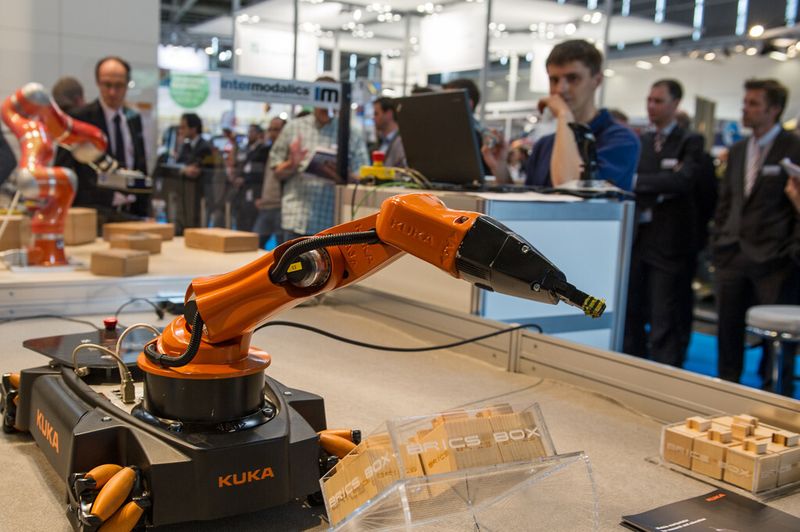 Rückblick: Impressionen von der Automatica 2012. (Bild: Messe München)