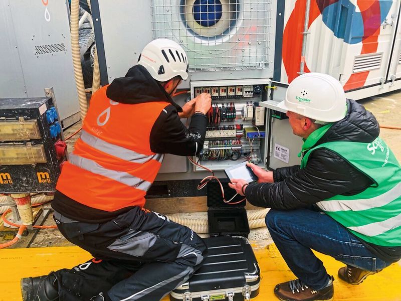 Technische Grundlage für die umfangreiche Digitalisierung ist der Einsatz des Frequenzumrichters Altivar 320 Drives und der SPS Modicon TM251 von Schneider Electric.  (Schneider Electric)