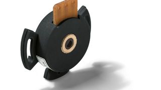 Mit nur 6 mm Höhe und 16,4 mm Durchmesser meldet das Hohlwellen-Leitplastikpotentiometer MHP16 von Megatron auf engstem Raum die Positionen von Motoren und Stellantrieben. (Megatron Elektronik)